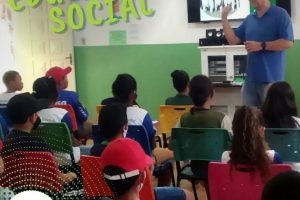 Dia Nacional do Educador Social: programa educativo sanitário é inserido em ambiente escolar