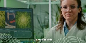 Dia Nacional do Biólogo: profissional é essencial para o futuro do planeta