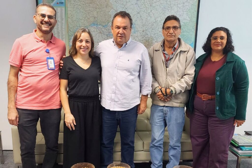 Sindafa-MG reúne-se com secretário de Agricultura para reivindicar valorização de fiscais do IMA Sindafa-MG reúne-se com secretário de Agricultura para reivindicar valorização de fiscais do IMA