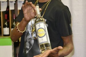 Fiscalização agropecuária viabiliza expansão da cachaça mineira no mercado global